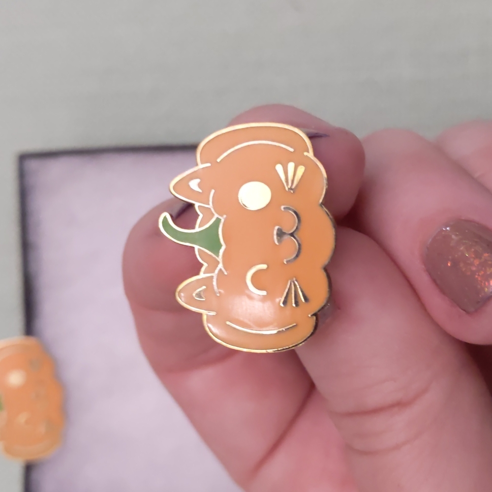 Winking Pumpkitty Stud Earrings